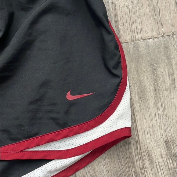 Nike Dri-Fit Alabama Shorts - size L - Picture 8 of 9